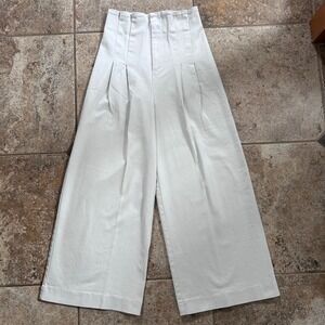 Urban Outfitters Womens Wide Leg Cotton Blend Pleated Waist Ivory Jeans - Size 2